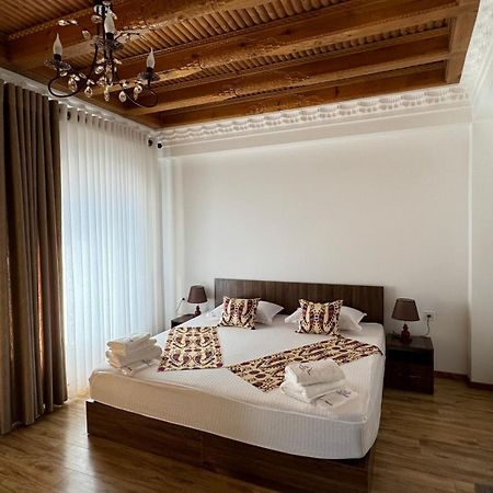 Mahbubakhon Guest House In Old City Bukhara Esterno foto
